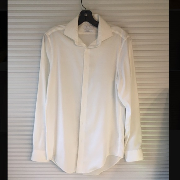 🎉HP🎉 Calvin Klein Slim Fit Dress Shirt - Picture 4 of 9